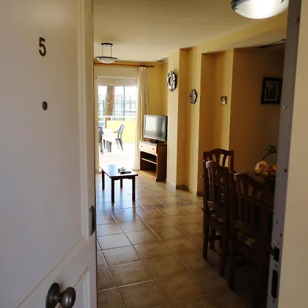 Charming In With Shared Pool *