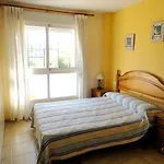 Apartman Charming In With Shared Pool *