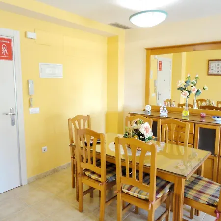 Apartman Charming In With Shared Pool Denia