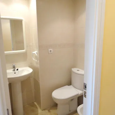 Charming In With Shared Pool Appartement