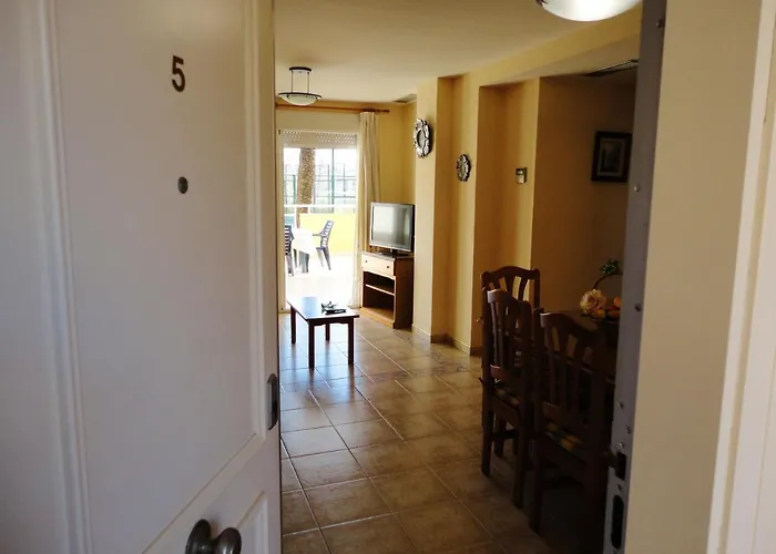 Charming In With Shared Pool *