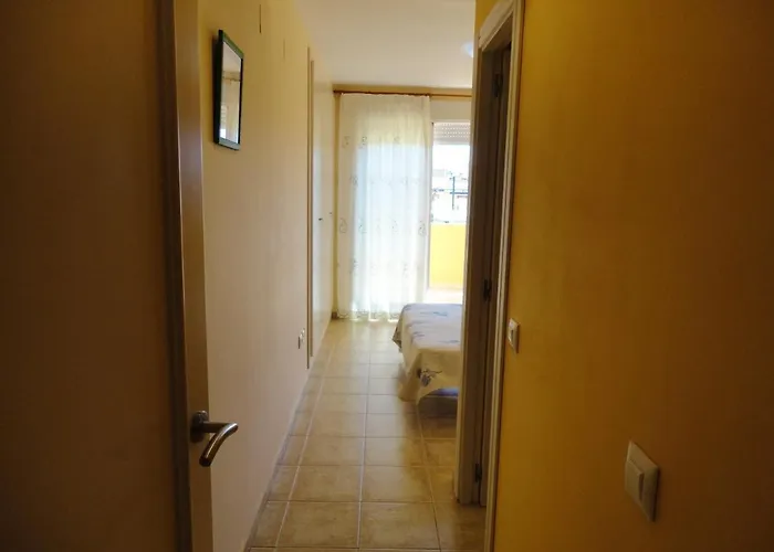 Charming In With Shared Pool * Denia