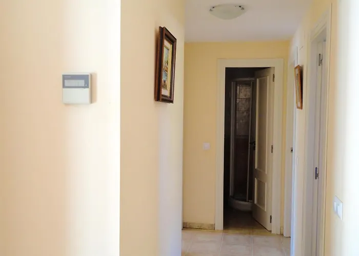 Charming In With Shared Pool Apartamento