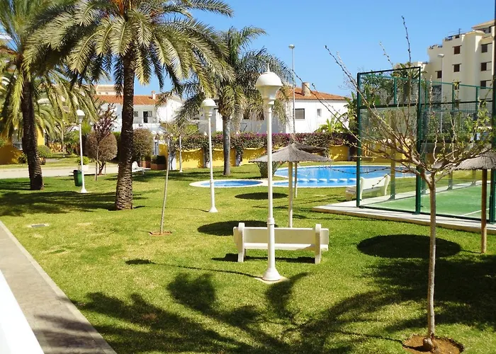 Charming In With Shared Pool Apartamento Dénia