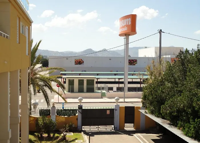 Apartamento Charming In With Shared Pool *